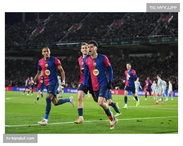 多家媒体：巴黎圣日耳曼有意巴萨前锋拉菲尼亚，夏窗或展开追逐